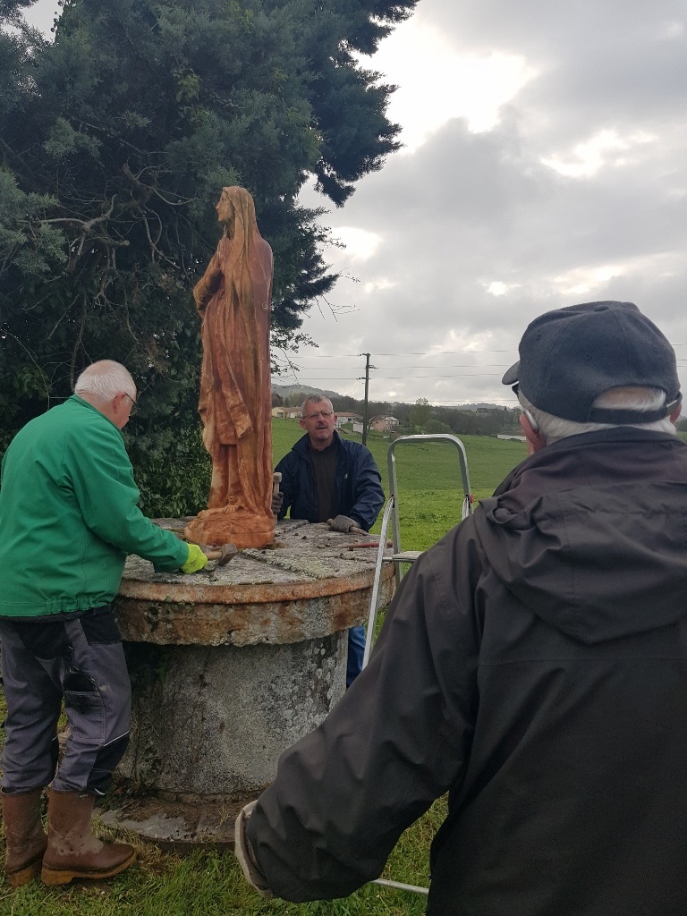 inauguration statue de la vierge après restauration