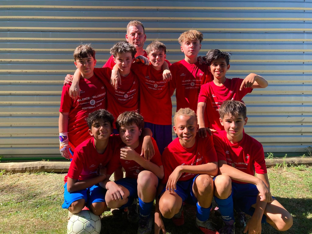 U15