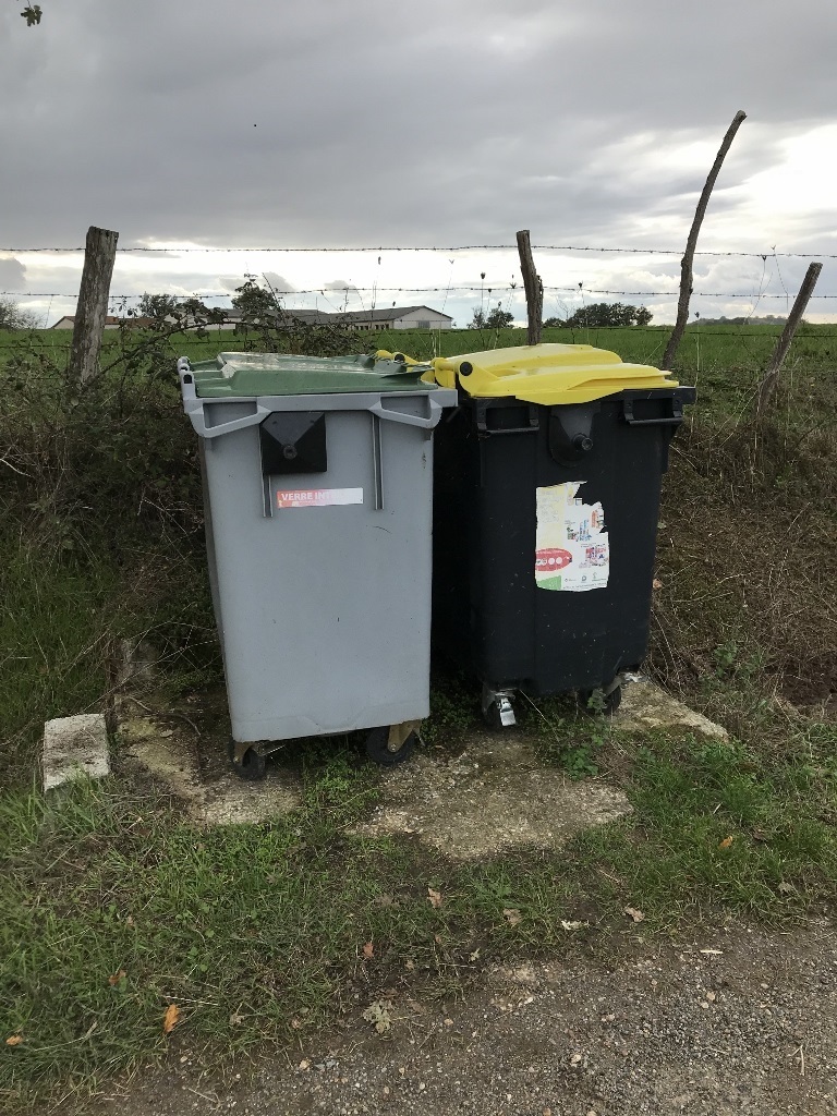 Des visuels seront apposés sur tous les containers. Des visuels seront apposés sur tous les containers.