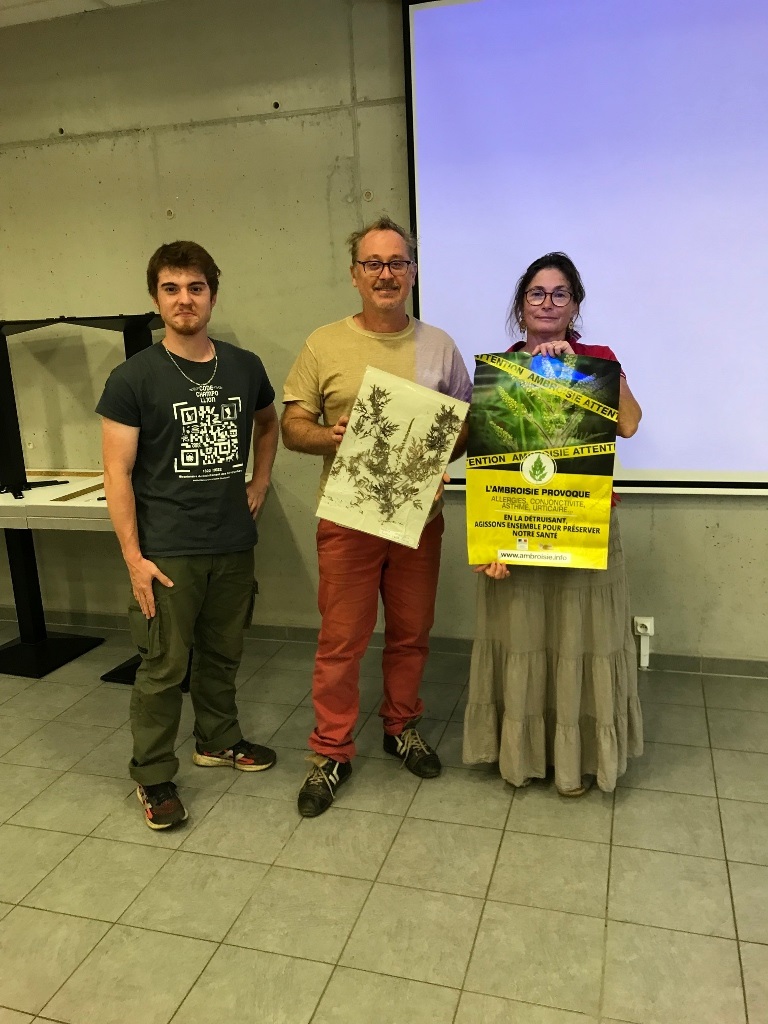 Informations pour lutter contre l'ambroisie. Informations pour lutter contre l'ambroisie.