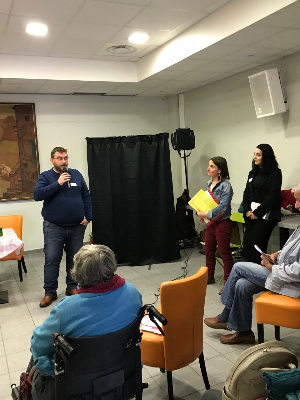 Théâtre forum sur le quotidien des proches aidants 18 11 2023