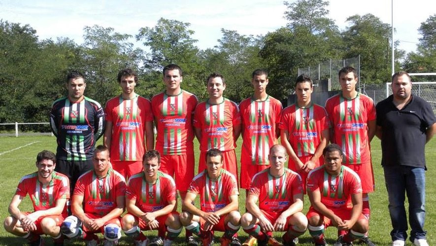 Equipe séniors saison 2013/2014 Equipe séniors US Valdériès saison 2013/2014 évoluant en 1ère division district