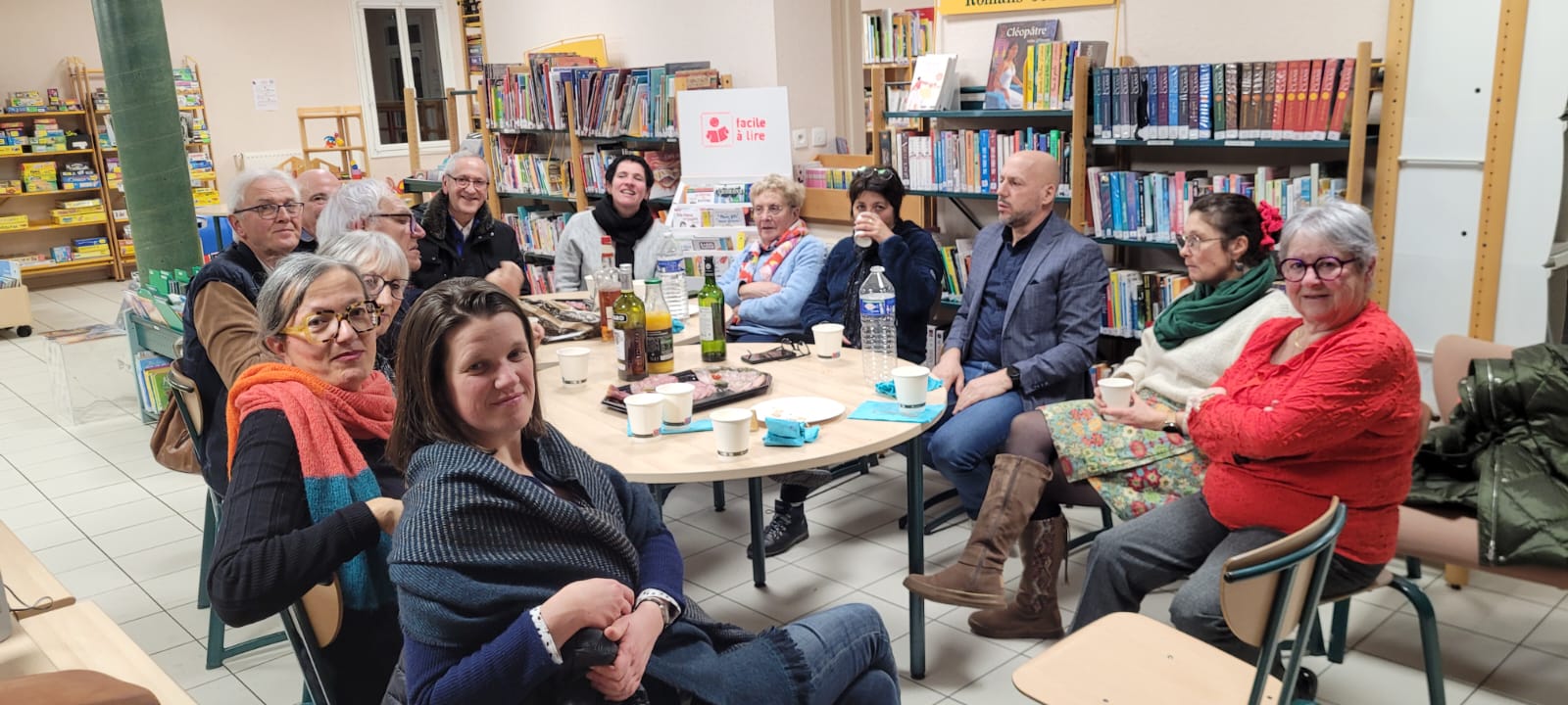Une médiathèque conviviale et dynamique.