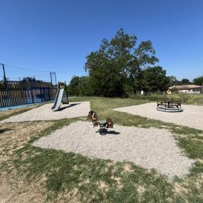 La commune investit pour améliorer le quotidien des enfants.