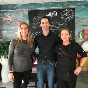 le bar-restaurant l'Authentique change de propriétaire.